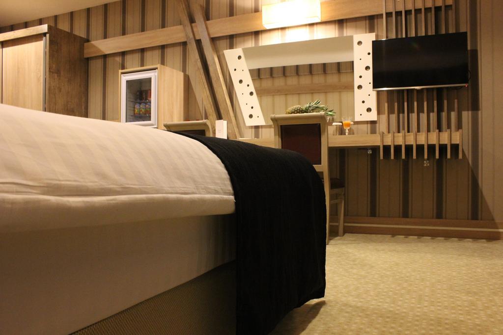 Neba Royal Hotel Samsun Quarto foto