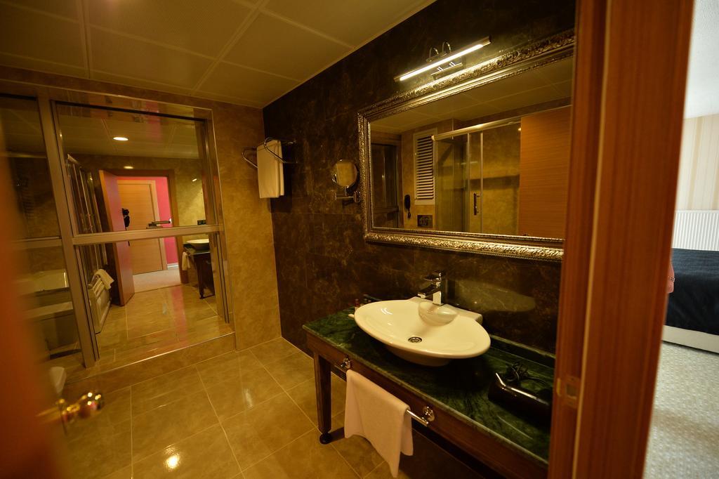 Neba Royal Hotel Samsun Exterior foto