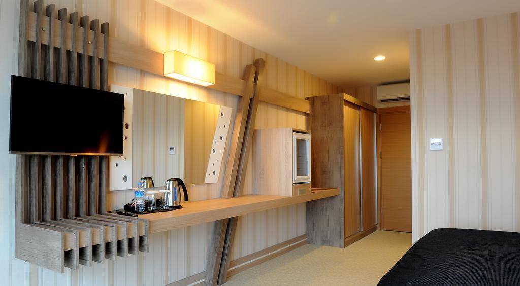 Neba Royal Hotel Samsun Quarto foto